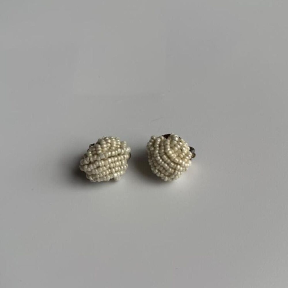 Unbranded Women's White and Silver Jewellery